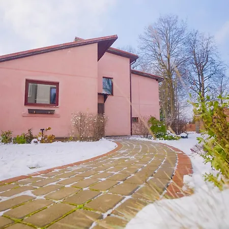 Getaway House Near Arboretum Botanical Garden * Ogre